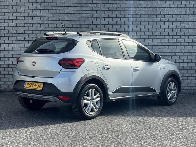 Dacia SANDERO Stepway 1.0 TCe 90 Comfort | Navigatie |
