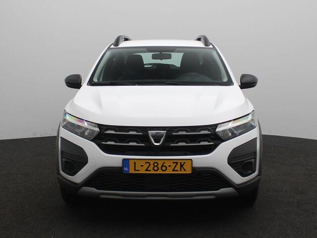 Dacia SANDERO Stepway TCe 90 Essential | Airco | Media Control met DAB Radio | Hoogteverstelling bestuurdersstoel | Designwielen