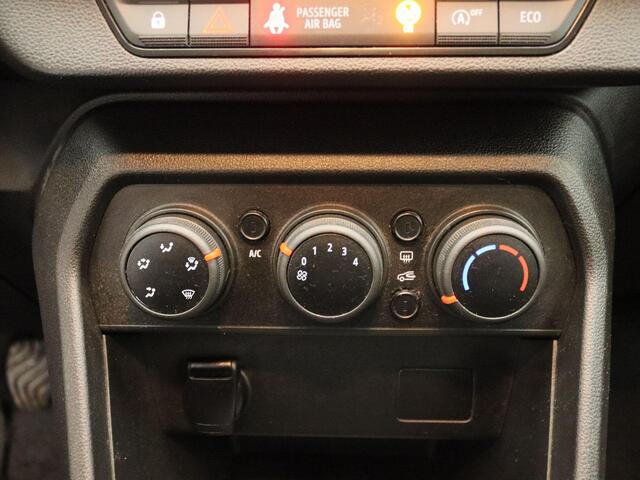 Dacia SANDERO TCe 90 Comfort | Media Display met Apple CarPlay & Android Auto | Handbediende airco | Elektrische ramen v+a | Metaalkleur | Licht- en regensensor|