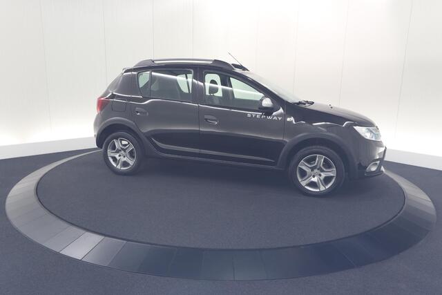 Dacia SANDERO TCe 90 SL Stepway | Parkeersensoren | Cruise Control | Navigatie