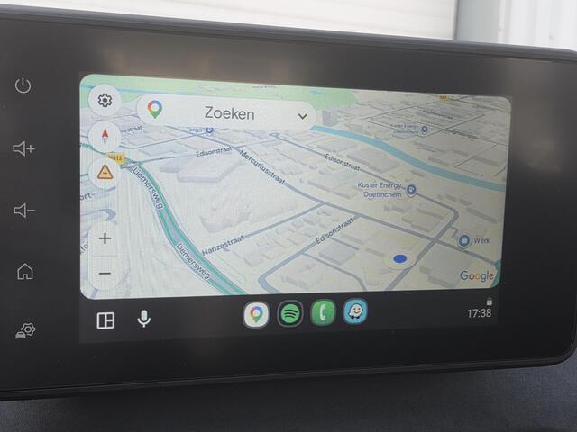 Dacia SANDERO Stepway 1.0 TCe 100 ECO-G Extreme / Dodehoekdetectie / Sensoren Voor & Achter / Achteruitrijcamera / Apple Carplay / Android Auto / Navigatie /