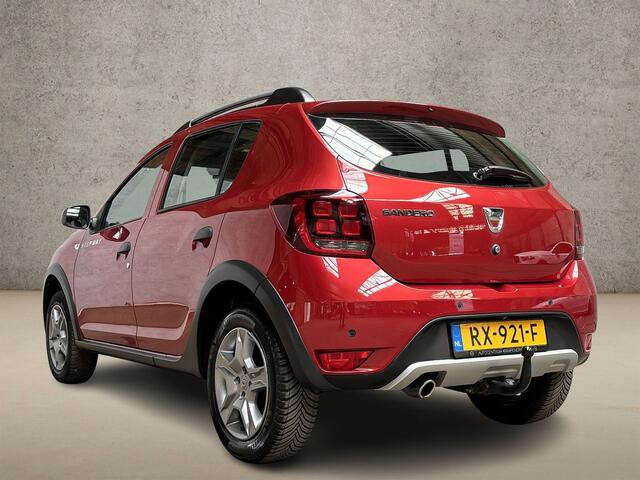 Dacia SANDERO 0.9 TCe SL Stepway Automaat (NAVIGATIE, CAMERA, TREKHAAK, SPORTSTOELEN, CRUISE, ELEK RAMEN, NIEUWE APK, NIEUWSTAAT)