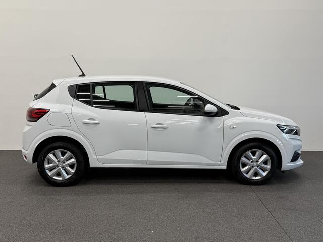 Dacia SANDERO 1.0 TCe 90 Comfort Groot scherm Navi Carplay Airco Full LED Cruise Control Armsteun