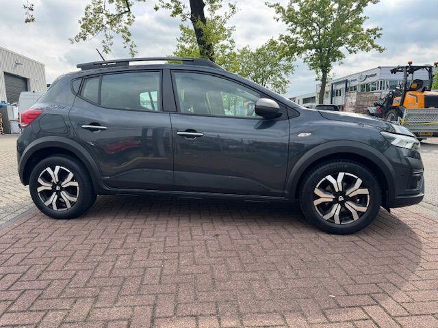 Dacia SANDERO Stepway 1.0 TCe 5deurs Pack Comfort Automaat 61.000km Airco/ECC,Navigatie,Camera,Open dak