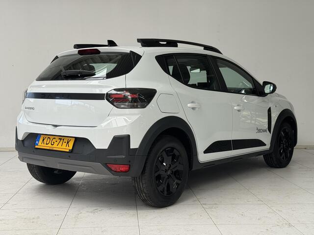 Dacia SANDERO Stepway 1.2 Eco-G 120 extreme | DEMO | Automaat| Panoramadak | Navigatie | Camera | Stoelverwarming |