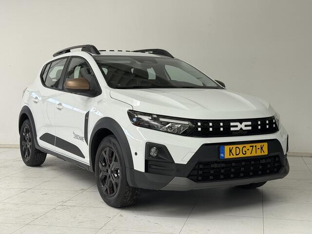 Dacia SANDERO Stepway 1.2 Eco-G 120 extreme | DEMO | Automaat| Panoramadak | Navigatie | Camera | Stoelverwarming |