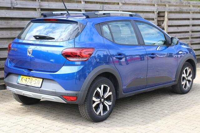 Dacia SANDERO Stepway 1.0 TCe 90 Comfort / Navi / Airco / Cruise