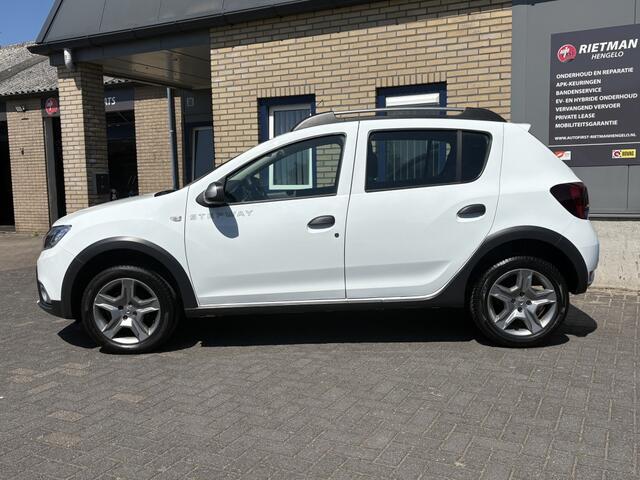 Dacia SANDERO 0.9 TCe Tech Road STOELVERW-NAVI-BT
