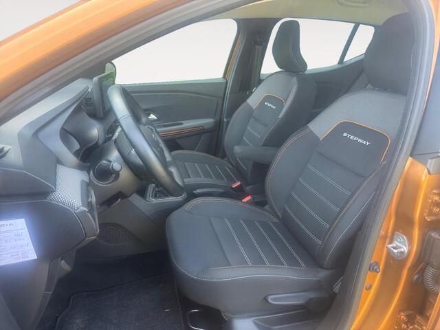 Dacia SANDERO 1.0 TCe 90 Comfort | Automaat | Camera | Climate Control | Cruise Control | Apple Carplay/Android Auto | Parkeersensoren | DAB