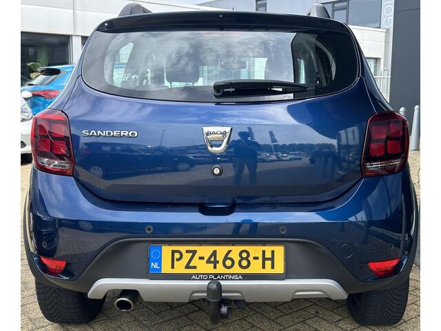 Dacia SANDERO 0.9 TCe SL Stepway 90PK | 1e Eigenaar! | Volledige Onderhoudshistorie | Nette Staat | NL AUTO | Trekhaak | Parkeersensoren | Airco | Cruise Control | 2 Sleutels |
