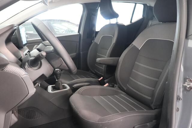 Dacia SANDERO 1.0 TCe 90 Comfort | Camera | AppleCarplay AndroidAuto Navigatie | trekhaak | Airco |