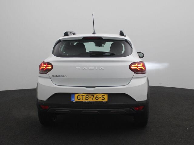 Dacia SANDERO Stepway TCe 100 ECO-G Essential | Airco | Dakdragers | Radio met DAB | LPG G3 |