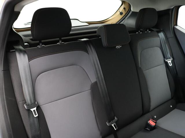 Dacia SANDERO Stepway TCe 110pk Extreme | Stoelverwarming | Blind spot | Auto. parkeerrem |
