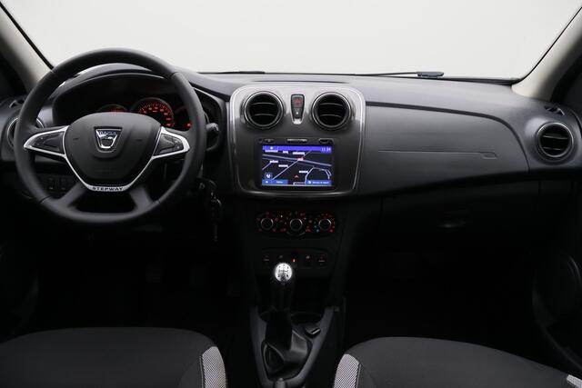 Dacia SANDERO 0.9 TCe SL Stepway LED, Navigatie, Cruise, Trekhaak, PDC
