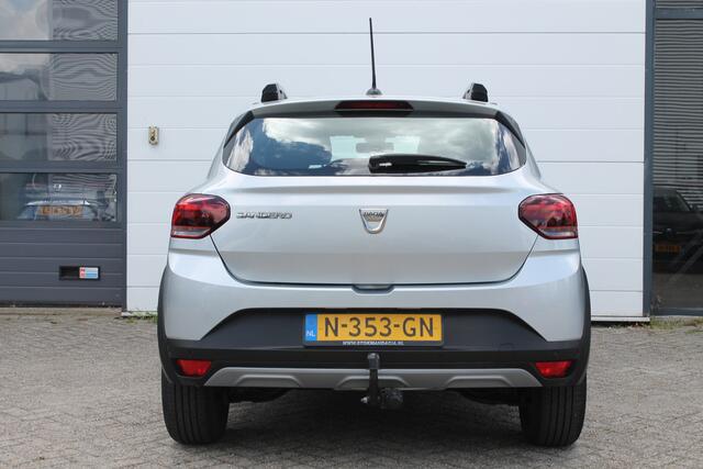Dacia SANDERO Stepway 1.0 TCe 100 PK Bi-Fuel Comfort | Trekhaak | Dode hoek sensoren | Camera achter | NAVI | Apple car play |