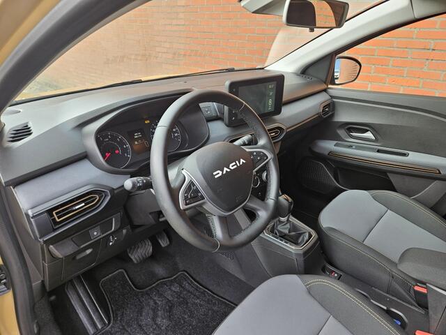Dacia SANDERO Stepway 1.0 TCe 90 Extreme Automaat Schuifdak Carplay 1e Eigenaar