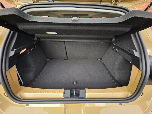 Dacia SANDERO Stepway 1.0 TCe 90 Extreme Automaat Schuifdak Carplay 1e Eigenaar