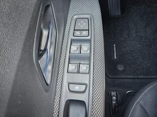 Dacia SANDERO Stepway 1.0 TCe Comfort 1e eigenaar Navigatie Clima