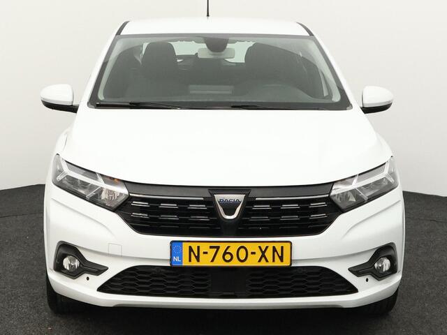 Dacia SANDERO 1.0 TCe 100 Bi-Fuel Comfort | 1E EIGENAAR | APPLE & ANDROID CARPLAY | PARKEERSENSOREN VOOR & ACHTER | DEALERONDERHOUDEN |