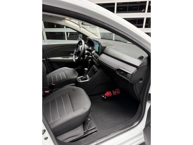Dacia SANDERO 1.0 TCe 90 Essential incl onderhoud en Garantie!