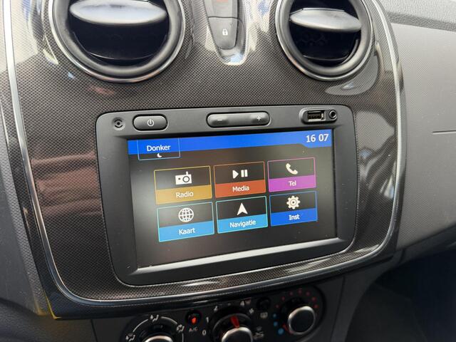 Dacia SANDERO 0.9 TCe Tech Road / Navigatie / Cruise Control / Airco / DAB / Bluetooth / NAP Logisch