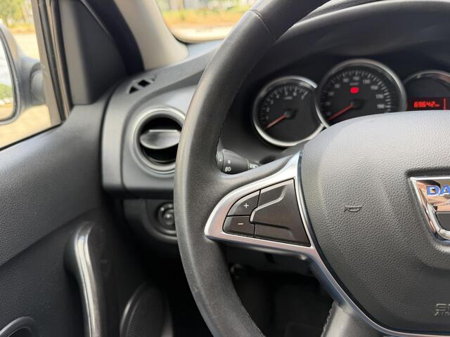 Dacia SANDERO 0.9 TCe Tech Road / Navigatie / Cruise Control / Airco / DAB / Bluetooth / NAP Logisch
