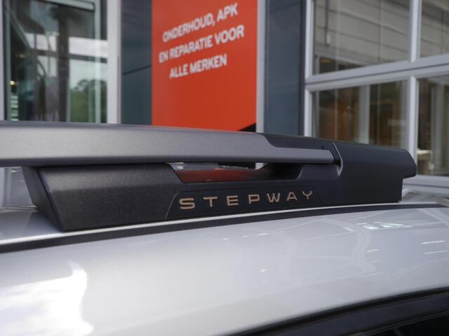 Dacia SANDERO Stepway 1.0 TCe 90 Comfort | Automaat | Navigatie | Camera achter | Parkeersensoren voor en achter | Keyless entry en start | Lichtmetalen velgen | Airco | Dakrails | Led verlichting