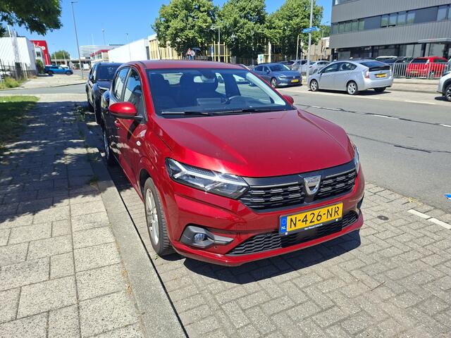 Dacia SANDERO 1.0 TCe 90 Comfort | 2E EIGENAAR | 3\6 OF 12 MND GARANTIE | AIRCO | PDC | CAMERA | NAVI |