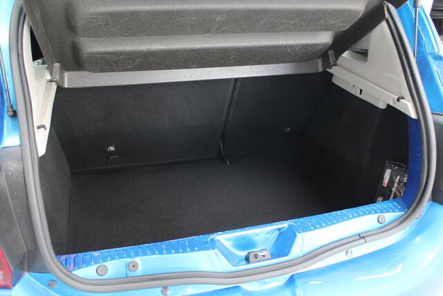 Dacia SANDERO Stepway 0.9 TCe 90PK, RIJKLAAR | AIRCO | ELEC-RAMEN | PARKEERSENSOREN | CRUISE CONTROLE