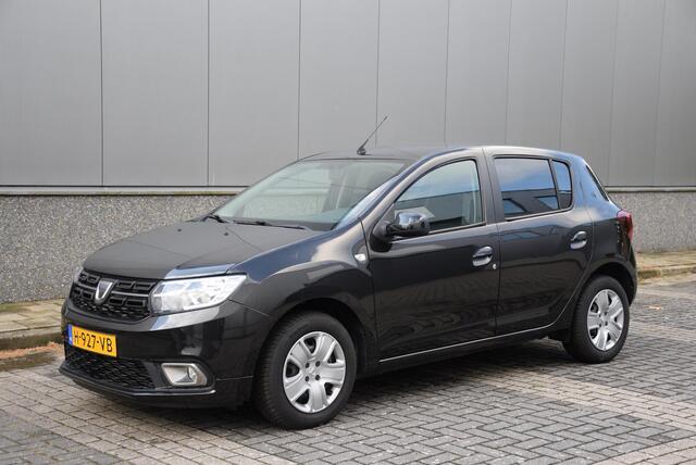 Dacia SANDERO 0.9 TCe Laureate | RIJKLAARPRIJS!! | Dealer onderhouden & NL-auto | Trekhaak |