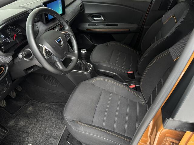 Dacia SANDERO Stepway 1.0 TCe 100 Bi-Fuel Comfort | Trekhaak | Achteruitrijcamera | Cruise Control | Apple CarPlay/ Android Auto |