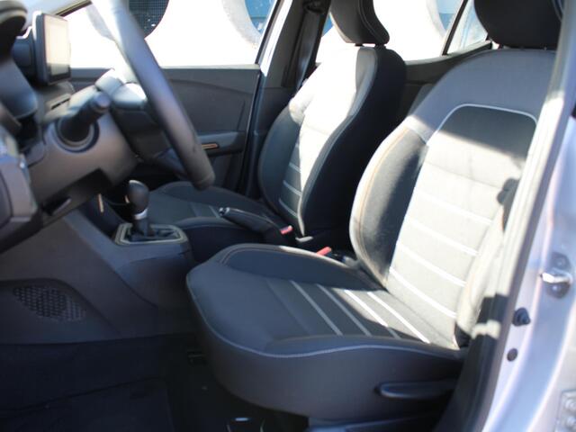 Dacia SANDERO Stepway 1.0 TCe 90 Extreme | AUTOMAAT | APPLE CARPLAY | NAVIGATIE | DODE HOEK DETECTIE |