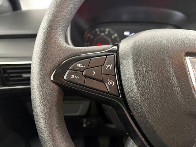 Dacia SANDERO 1.0 TCe 90 Essential. Trekhaak!