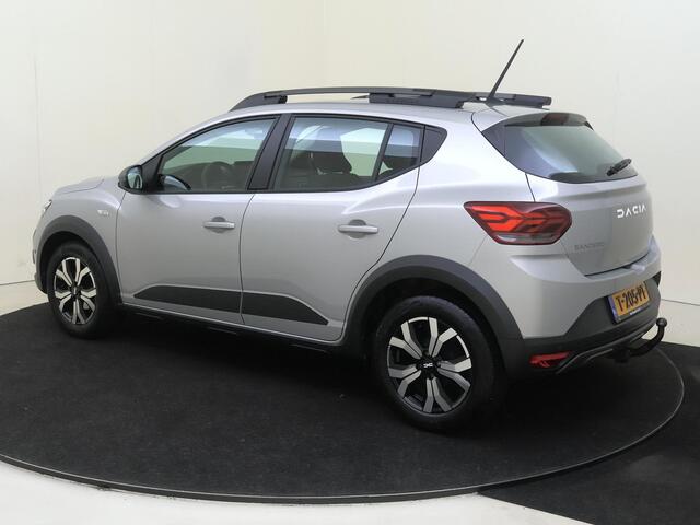 Dacia SANDERO Stepway 1.0 TCe 100 ECO-G Up&Go | airco automatisch | Apple Carplay/Android Auto | cruise control | dodehoek detectie | LED koplampen | lichtmetalen velgen 16" | navigatiesysteem |