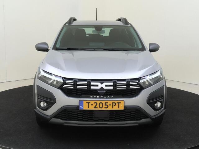 Dacia SANDERO Stepway 1.0 TCe 100 ECO-G Up&Go | airco automatisch | Apple Carplay/Android Auto | cruise control | dodehoek detectie | LED koplampen | lichtmetalen velgen 16" | navigatiesysteem |