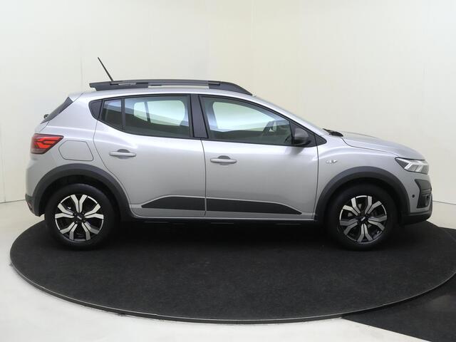 Dacia SANDERO Stepway 1.0 TCe 100 ECO-G Up&Go | airco automatisch | Apple Carplay/Android Auto | cruise control | dodehoek detectie | LED koplampen | lichtmetalen velgen 16" | navigatiesysteem |