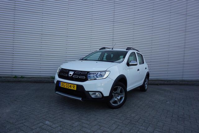 Dacia SANDERO 0.9 TCe SL Stepway AUTOMAAT - 1e Eigenaar / Airco / Navi / Cruise / Parkeers. / Trekhaak / NAP