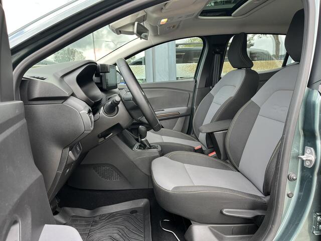 Dacia SANDERO Stepway 1.0 TCe 90 Extreme Automaat | Stoelverwarming | Elek. Schuif/ Kanteldak | Parkeersensoren en camera |