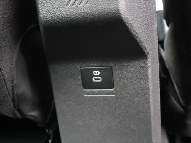 Dacia SANDERO Limited Edition Hybrid | Achteruitrijcamera | Bekleding 'Expression' | Cruise Control en snelheidsbegrenzer