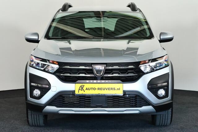 Dacia SANDERO Stepway 1.0 TCe 90 Comfort CarPlay / Cruise control / Bluetooth / Navi