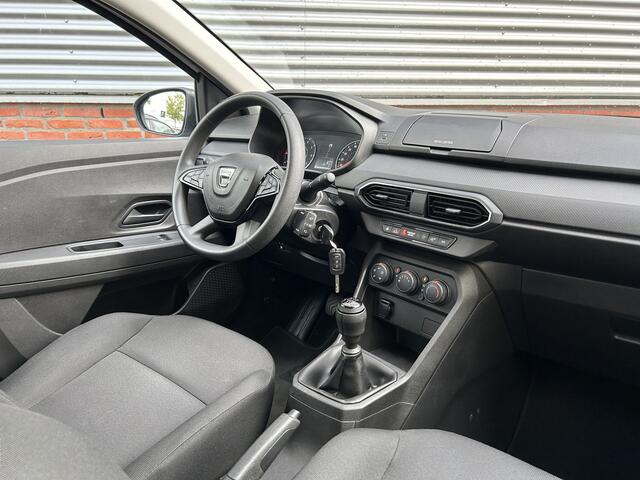 Dacia SANDERO 1.0 TCe 90 Essential | Airco | Lage kmstand | Cruise control | Goed onderhouden | Nette auto |