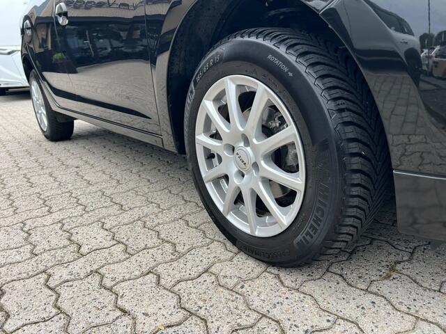 Dacia SANDERO 0.9 TCe Laureate trekhaak, airco, cruise, pdc