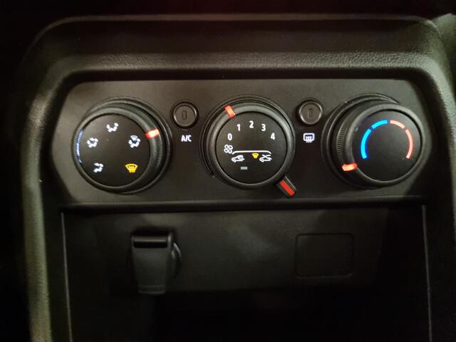 Dacia SANDERO 1.0 TCe 90 Expression | Apple CarPlay / Android Auto navigatie | Parkeersensoren | Cruise Control |