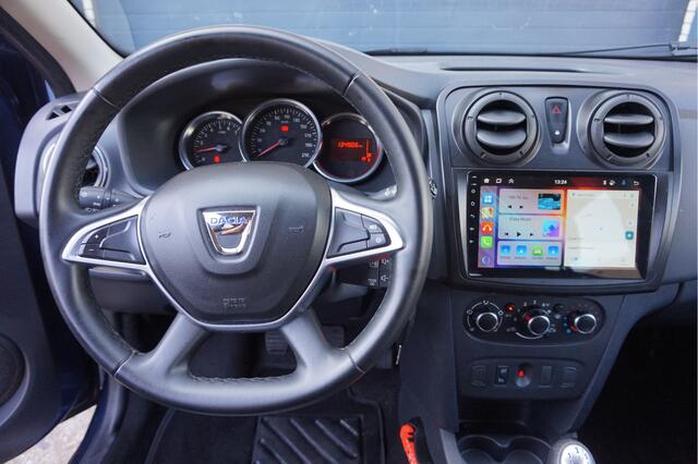 Dacia SANDERO 1.0 SCe Laureate navi, camera.