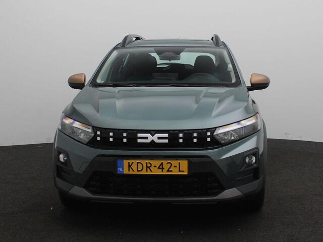 Dacia SANDERO Stepway Eco-G 120 EDC extreme | Demo | Apple carplay & Android auto | Camera rondom | Schuif-kantel dak | Verwarmbare stoelen | Dodehoek detectie