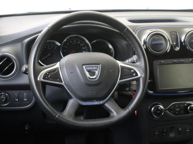 Dacia SANDERO 0.9 TCe Easy-R Stepway Serie Limitee 15th Anniv. | airco automatisch | Apple Carplay/Android | cruise control | navigatiesysteem full map |