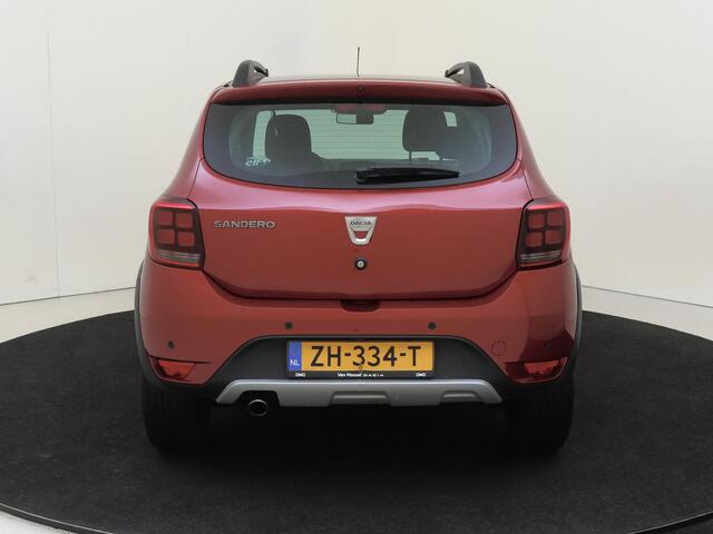 Dacia SANDERO 0.9 TCe Tech Road | airco automatisch | Apple Carplay/Android | cruise control | navigatiesysteem full map |