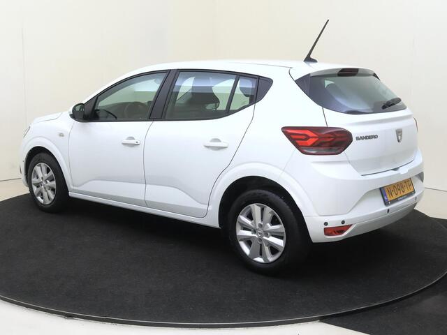 Dacia SANDERO 1.0 TCe 90 Comfort | Parkeersensoren Voor + Achter | Parkeer Camera Achter | Airco | Cruise Control