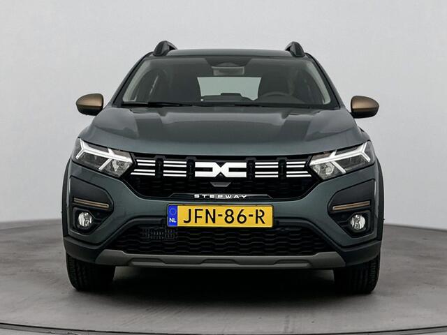 Dacia SANDERO Stepway 1.1 TCe Extreme 110PK | Navigatie via Telefoon | Achteruitrijcamera | Dodehoeksensor | Zwarte Lichtmetalen Velgen | Climate Control | Apple CarPlay & Android Auto