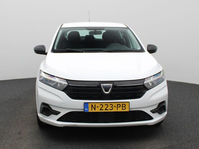 Dacia SANDERO 1.0 TCe 90 Essential | PDC Achter | Airconditioning | Armsteun | LED-Verlichting | Cruise Control & Snelheidsbegrenzer | DAB-Radio | Centrale Vergrendeling | Orig. NL